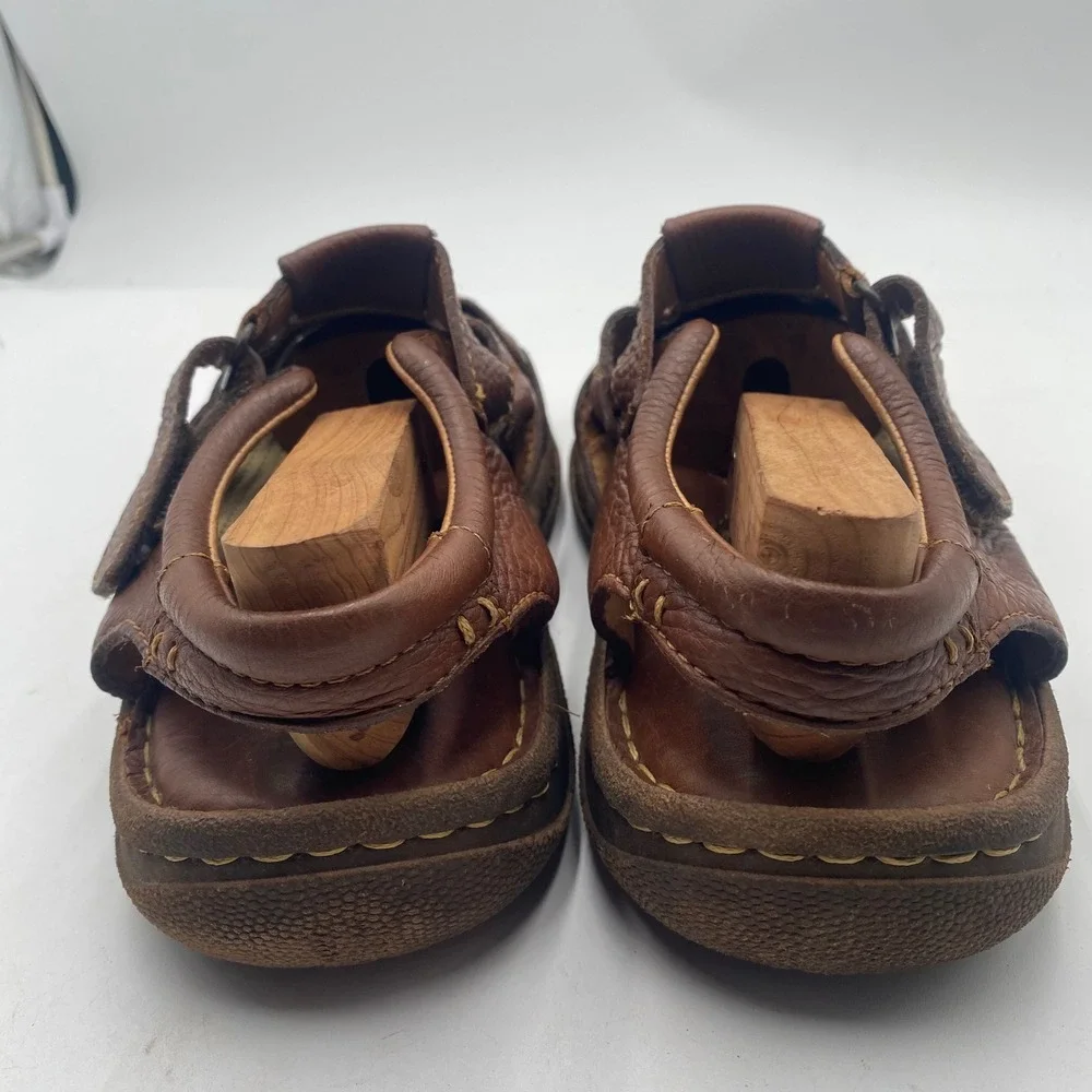 Born H39606 Fisherman Sandals Mens 10 43 Brown Leather Handcrafted Rugged Casual
